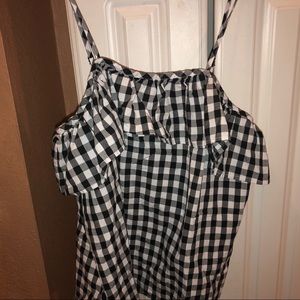 Off shoulders top. Women’s